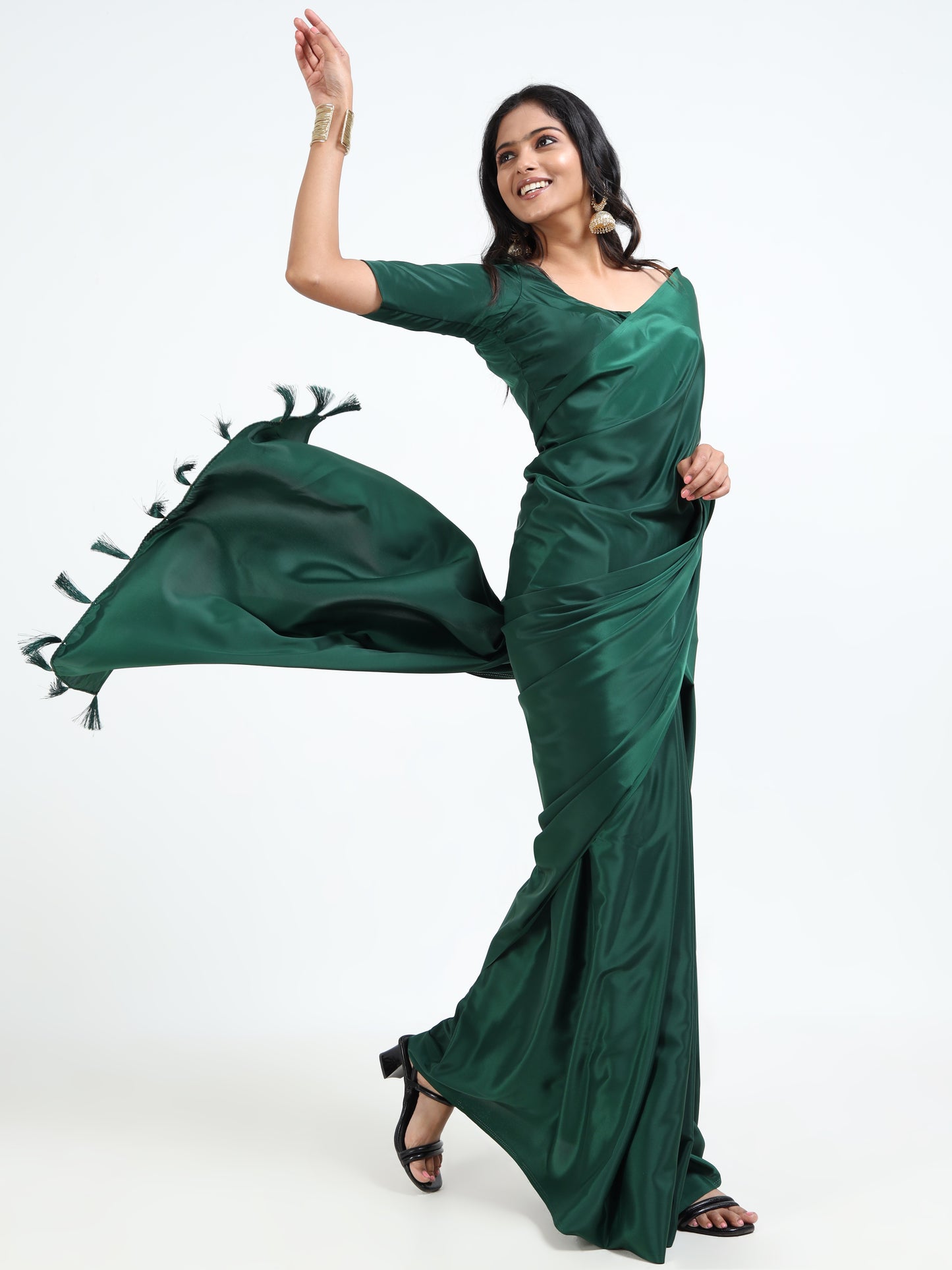 Bottle Green silk saree with matching unstitched blouse