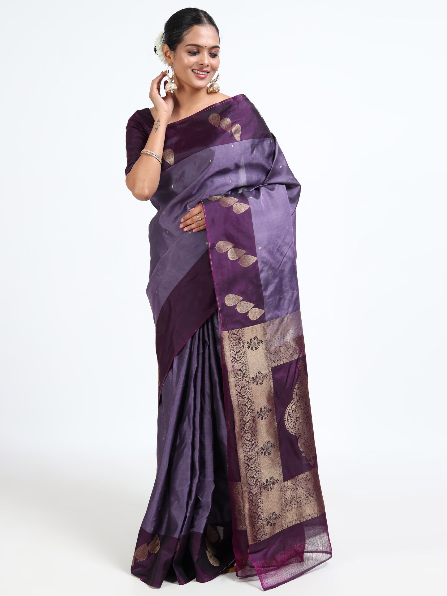 Dewberry Violet silk saree with matching unstitched blouse