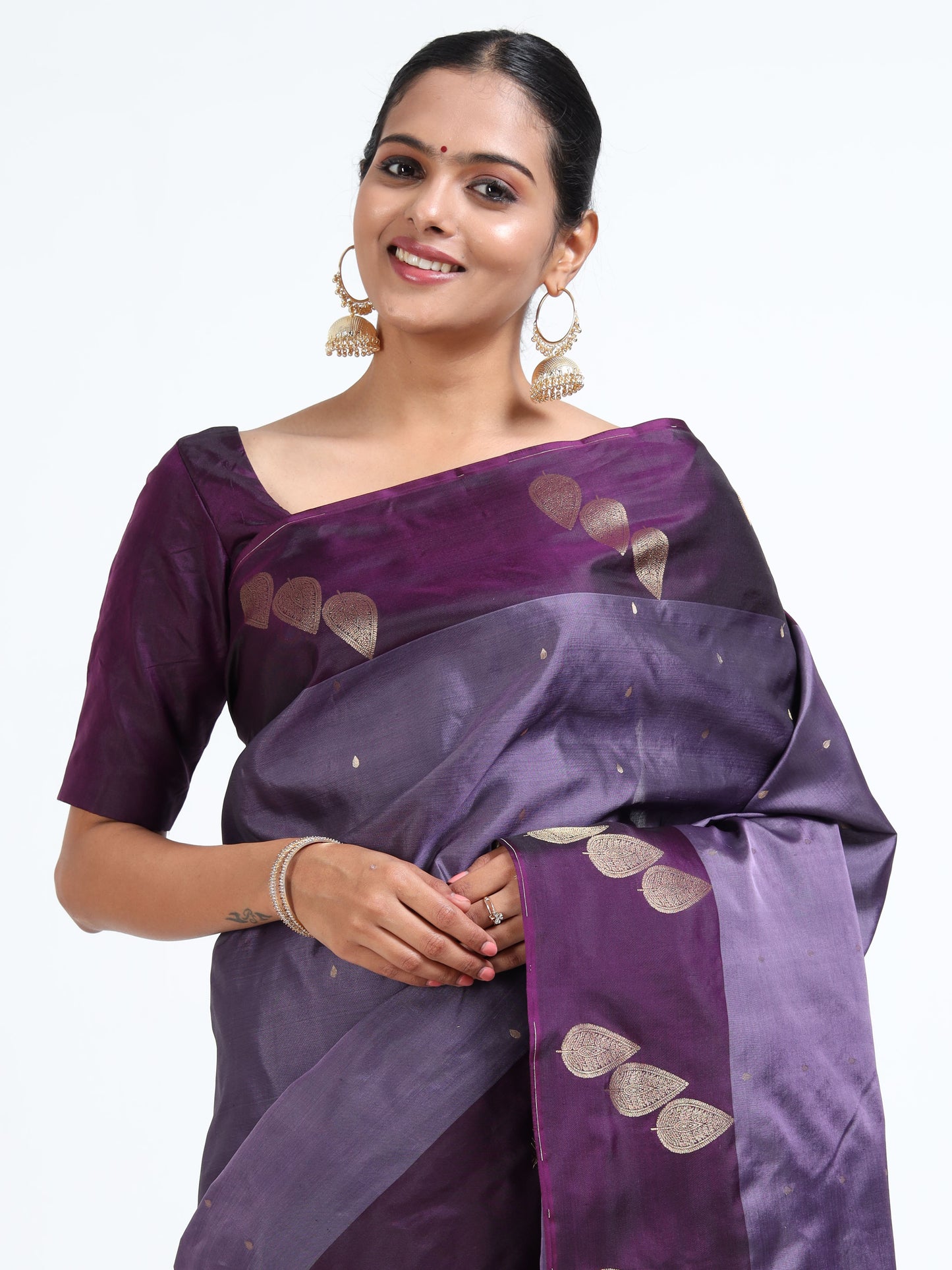 Dewberry Violet silk saree with matching unstitched blouse