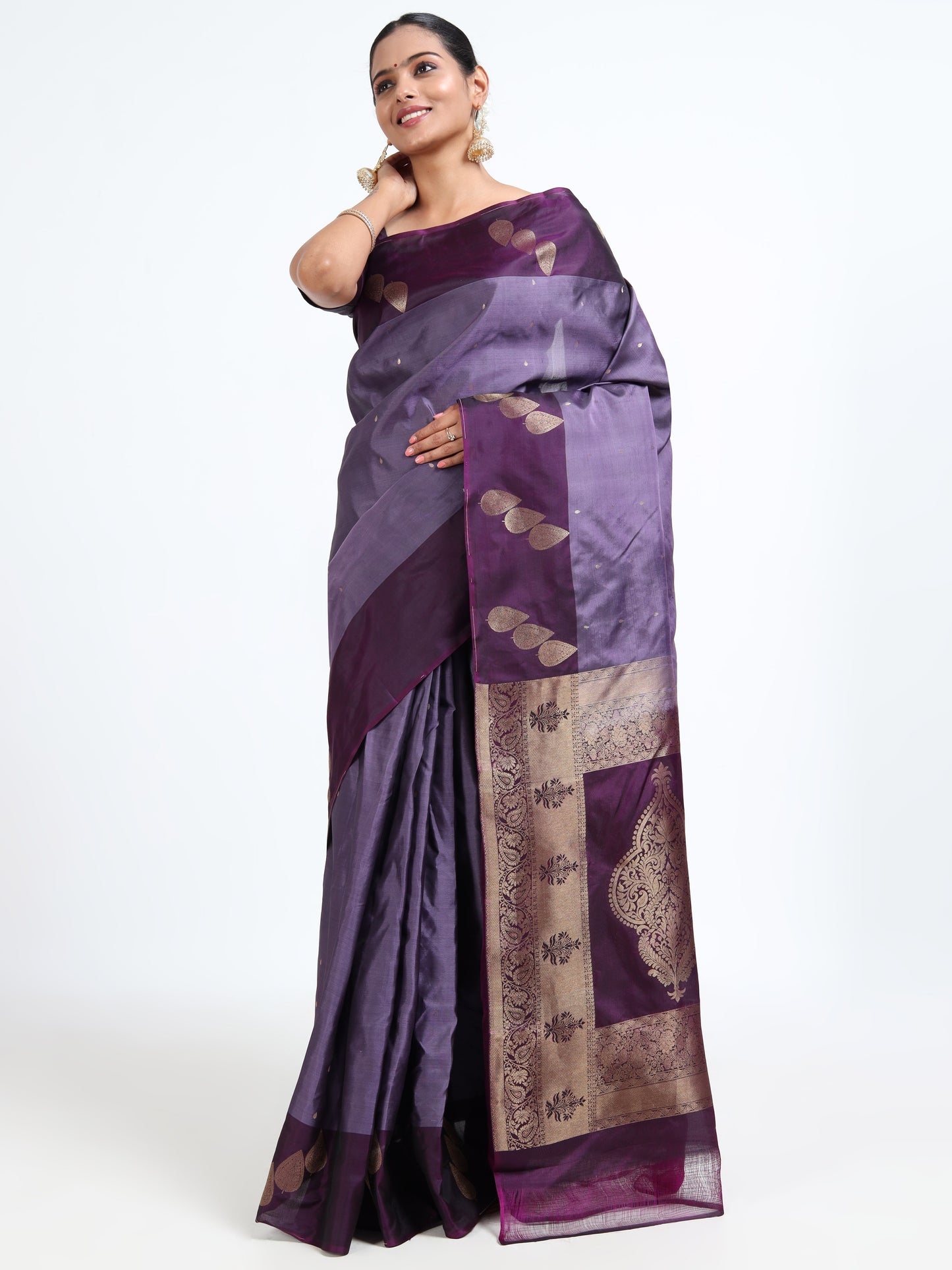 Dewberry Violet silk saree with matching unstitched blouse