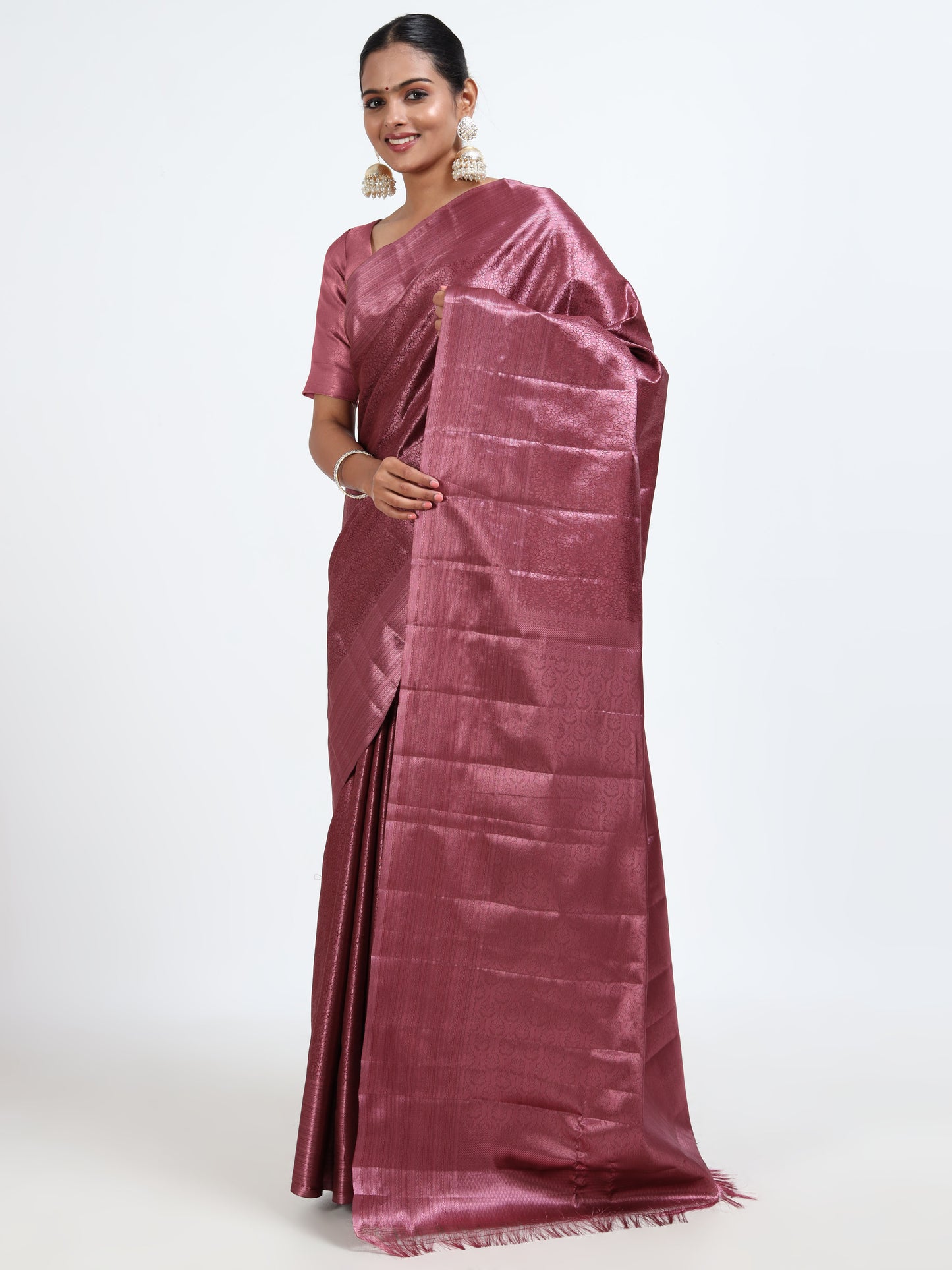 Somky Topaz silk saree with matching unstitched blouse